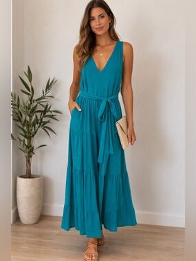 Elegant Teal Sleeveless Maxi Dress
